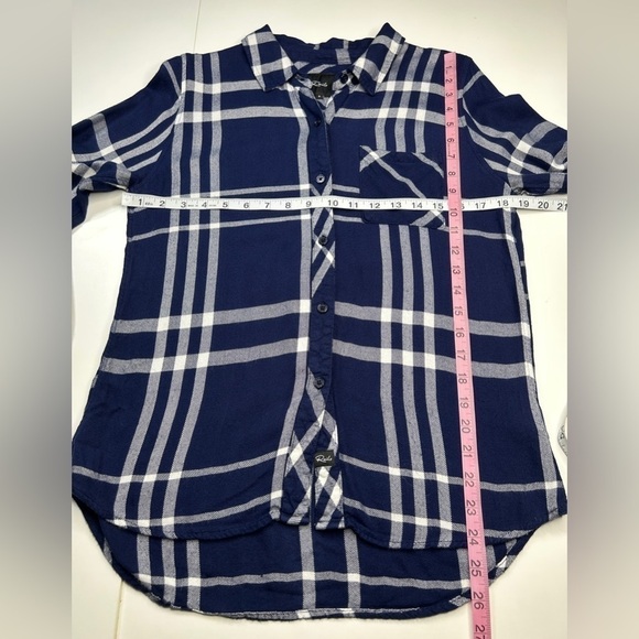 Rails Hunter Cadet Blue White Plaid Rayon Button Front Shirt size Small - Picture 8 of 9